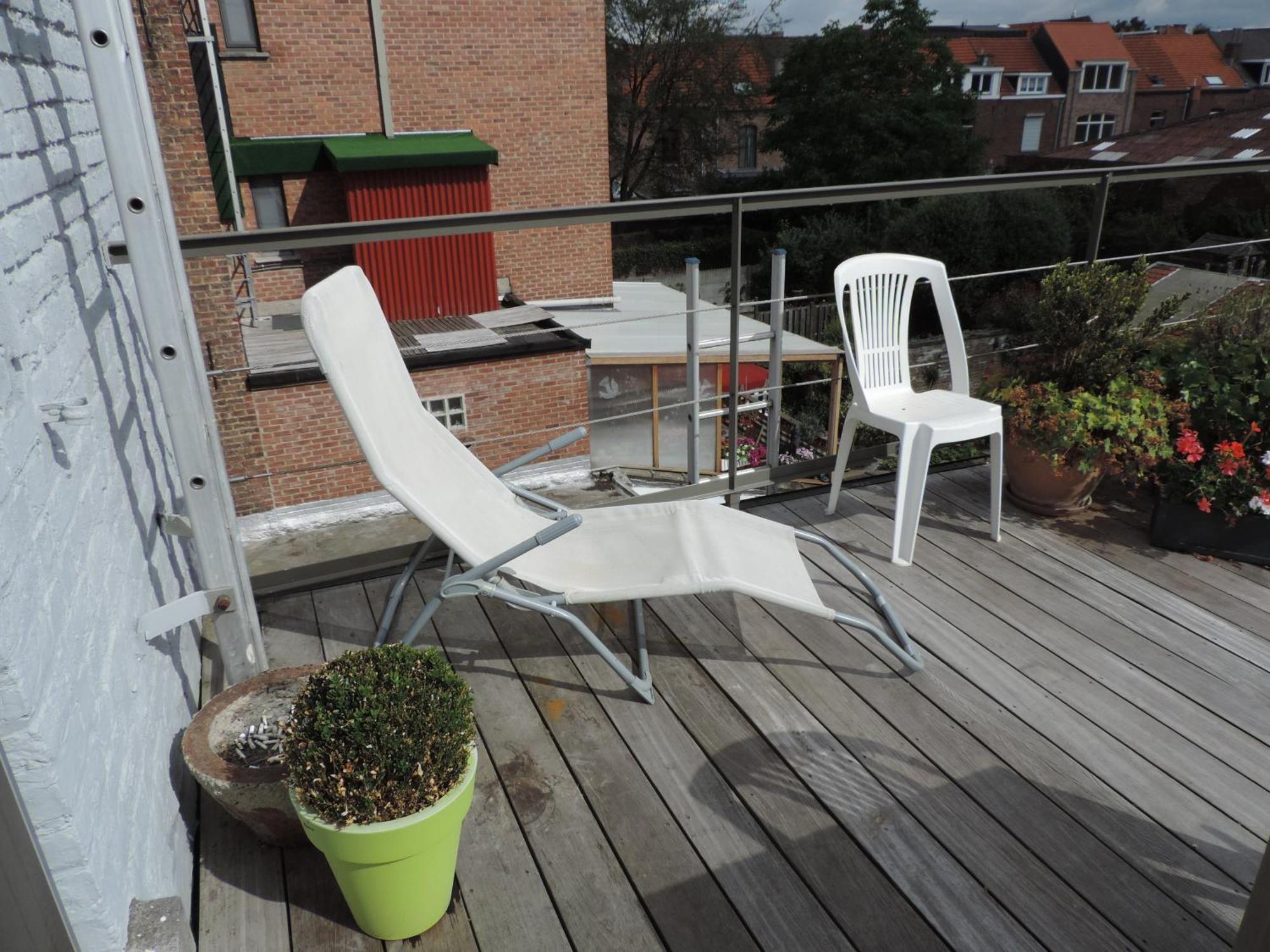 At 8 2* Leuven